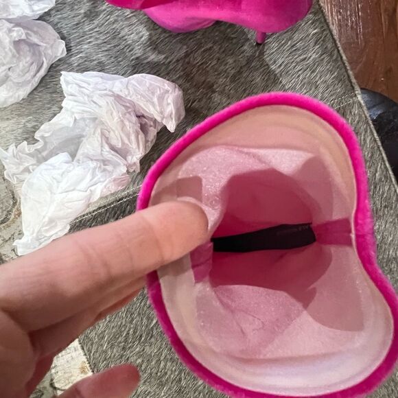 Balenciaga pink velvet booties - Picture 11 of 13